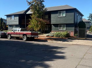 140 N 49th St #B2, Springfield, OR 97478