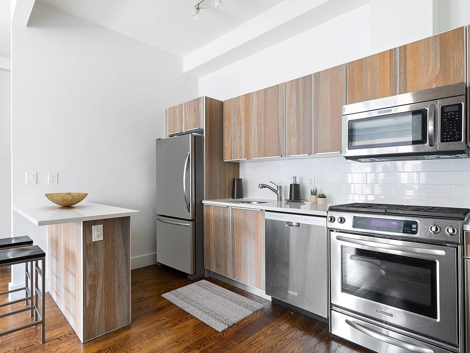 1st image of 655 Franklin Ave APT 3F