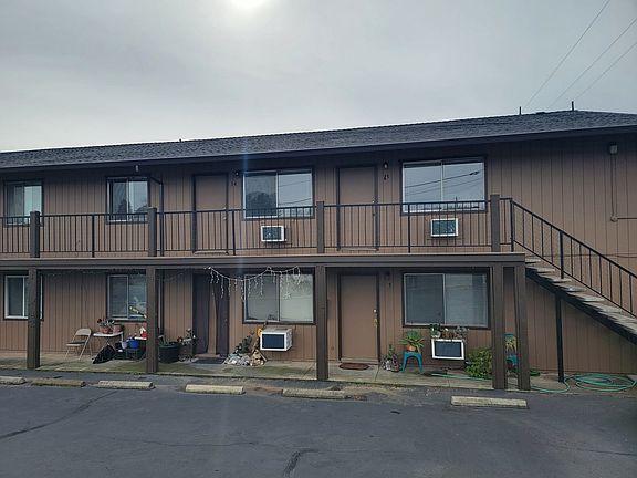 2nd image of 4210 Main St APT 14