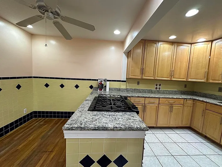 374 Cator Ave #1 — Photo 14