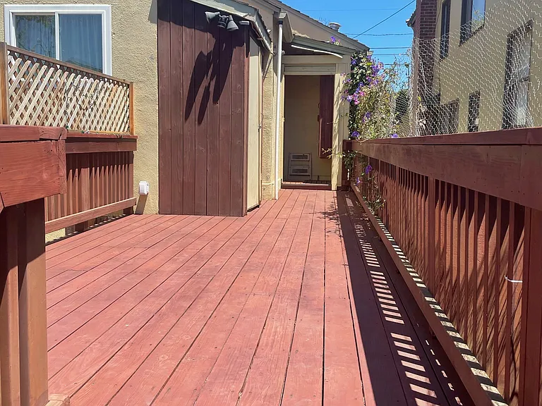 834 Ramona Ave — Photo 12