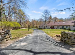 193 Whites Bridge Rd, Standish, ME 04084