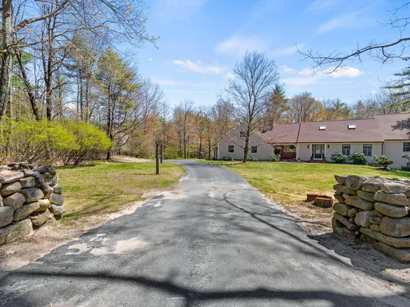 193 Whites Bridge Road, Standish, ME 04084