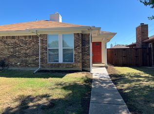 706 Cory St, Grapevine, TX 76051