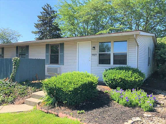 2nd image of 5585 Pipers Meadow Dr
