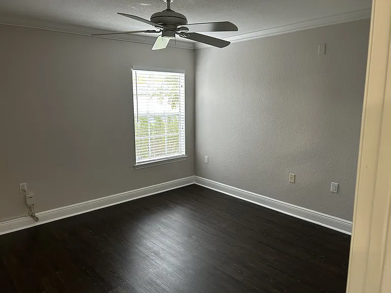 8926 Manor Loop #102 — Photo 22