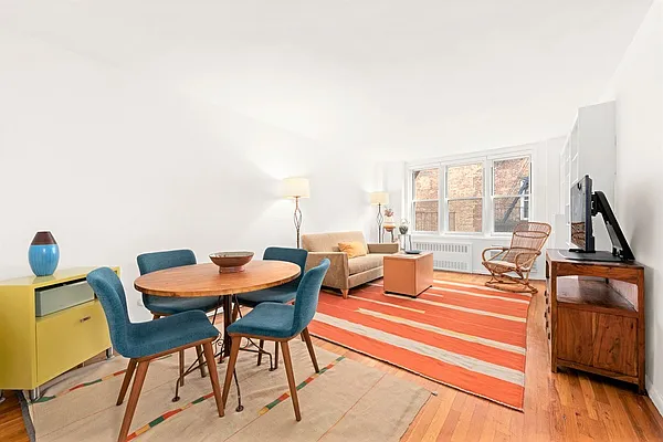 Sold by Argo Residential | media 13