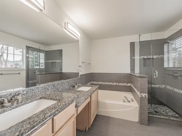 569 Continental Dr, Lewisville, TX 75067