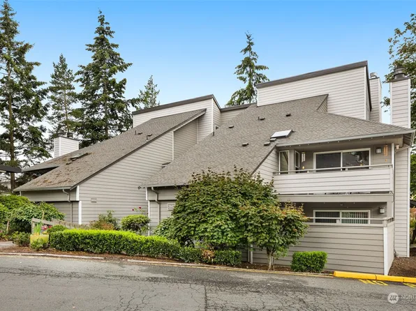 2502 S 317th Street #302, Federal Way, WA 98003