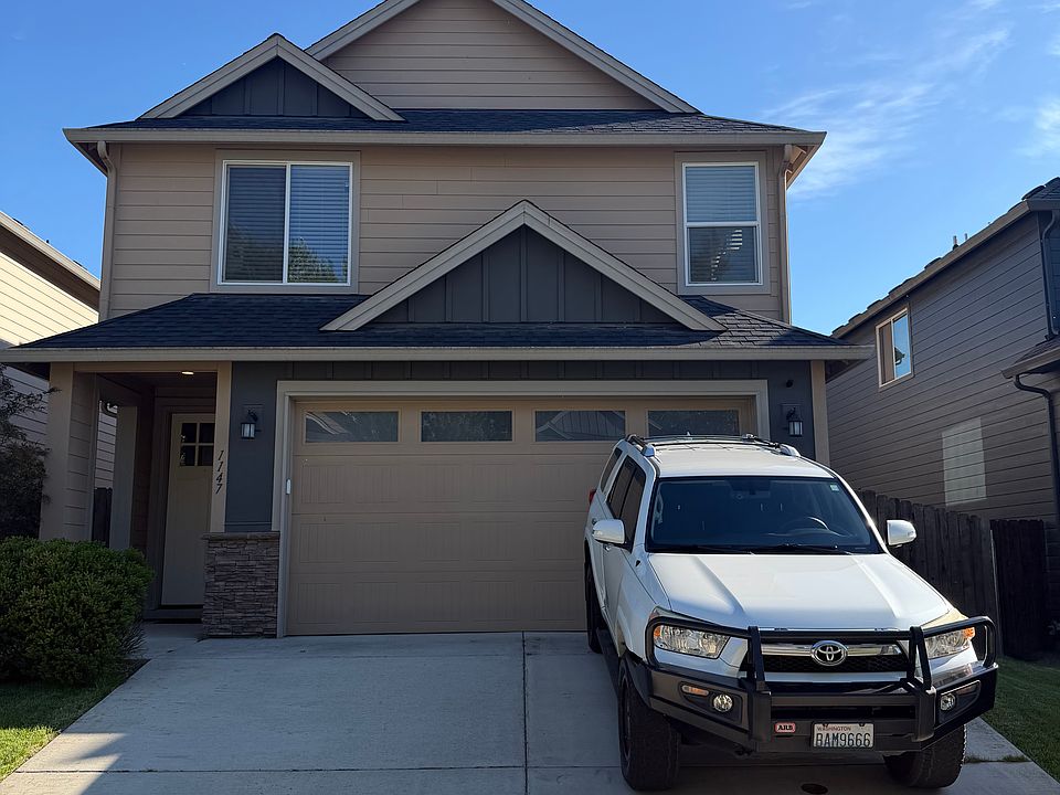 1st image of 1147 S Quail Hill Pl