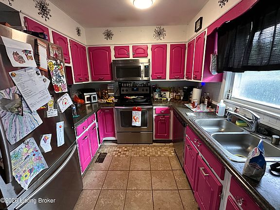 3rd image of 2325 Allen Dr
