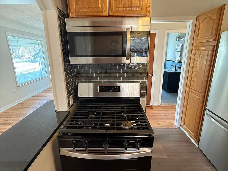 9616 Colwell Ave — Photo 21