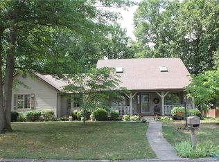 1982 Redwood Ave, Defiance, OH