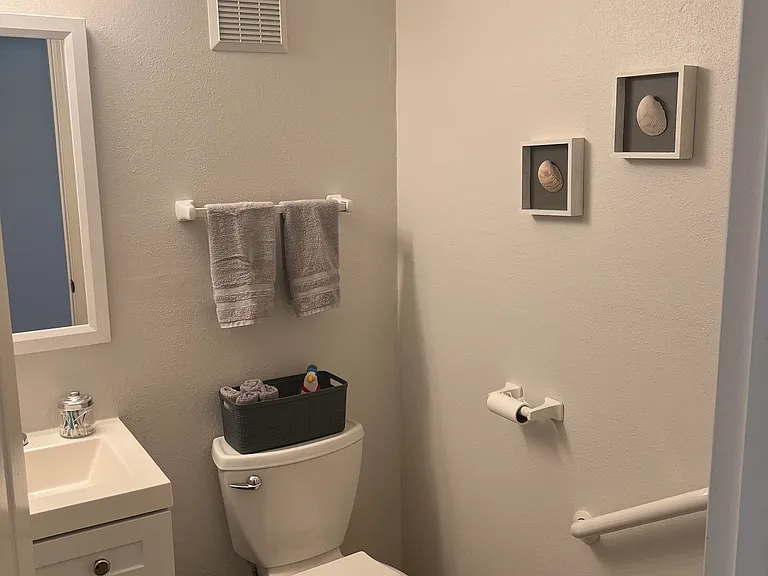 5203 SE 64th Ave — Photo 14