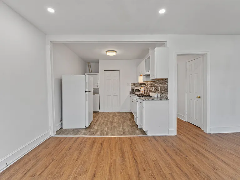 522 S 5th St #3 — Photo 8