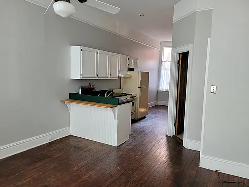 2517 W Grace St #1 Photo 1