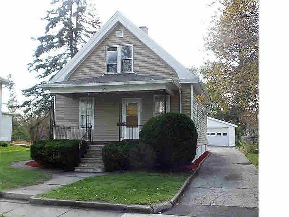 5th image of 528 Jefferson St