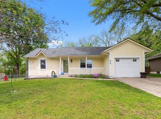 604 Birch St, Peculiar, MO 64078