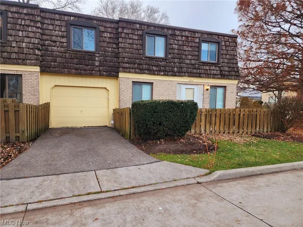 3874 Nautilus Trl, Aurora, OH 44202