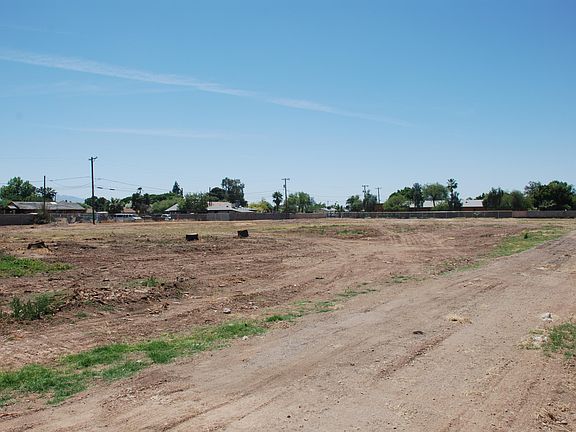2nd image of 2522 N 35th Ave Lot 1