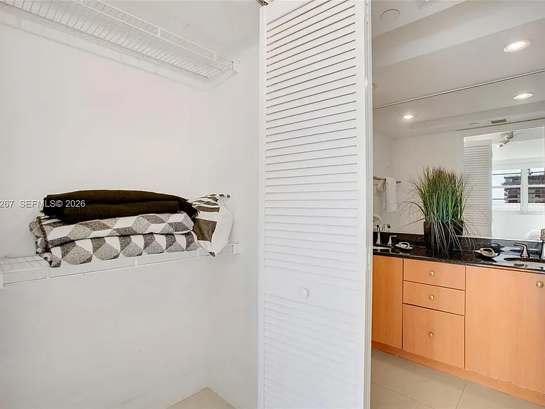 6917 Collins Ave #820 — Photo 17