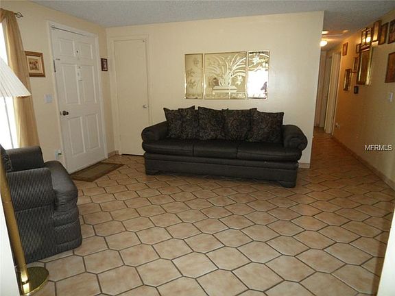 5th image of 8304 Galewood Cir