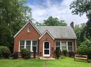 305 E Cherokee St, Chesnee, SC 29323