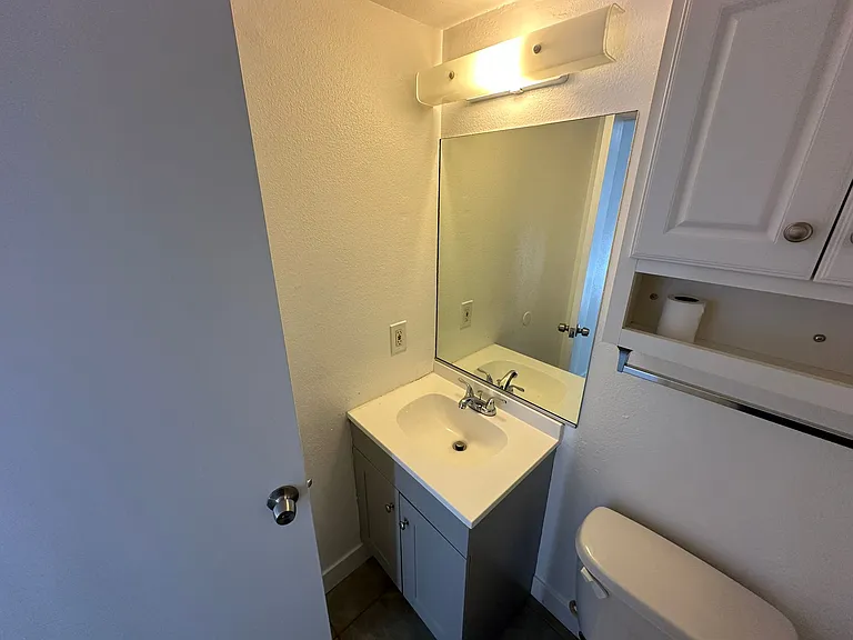 1501 E Fairfield Ct #2 — Photo 11
