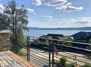 1603 E Lake Sammamish Pkwy NE, Sammamish, WA 98074