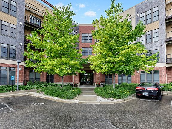 2nd image of 150 E Travelers Trl APT 421