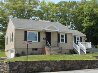 4 Bates Rd, Gardner, MA 01440