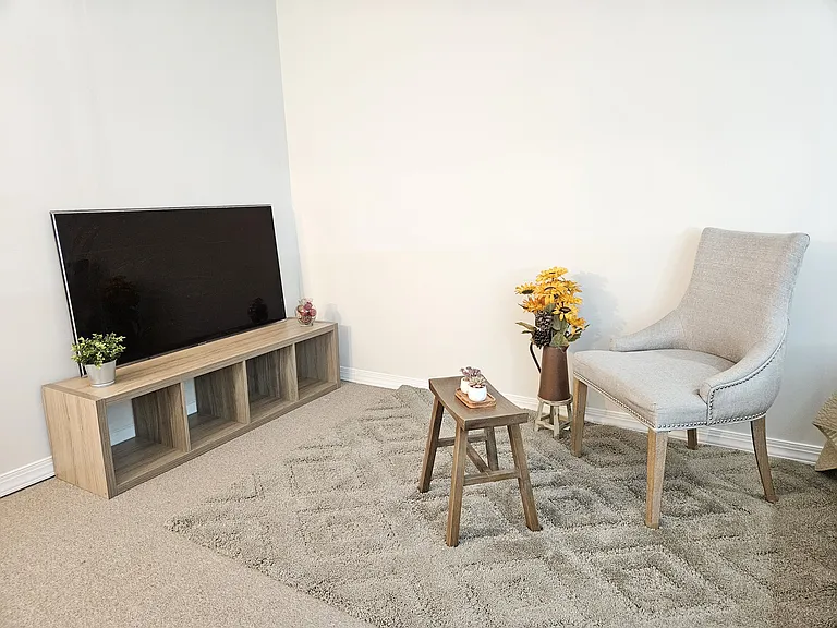 4 Maple Ave #1 — Photo 3