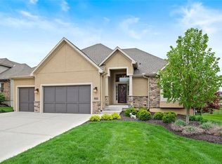 12209 W 160th St, Overland Park, KS 66221