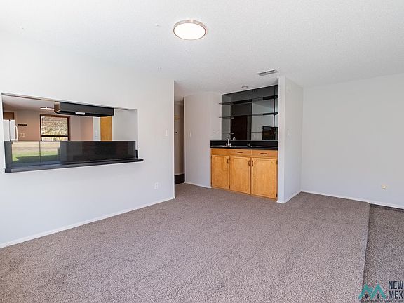 5th image of 104 Lakeview Ter
