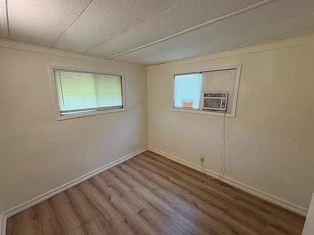 6905 Keithley Rd — Photo 8