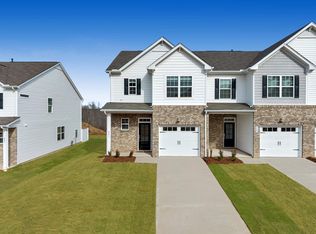 461 Lees Corner Ln, Woodruff, SC 29388