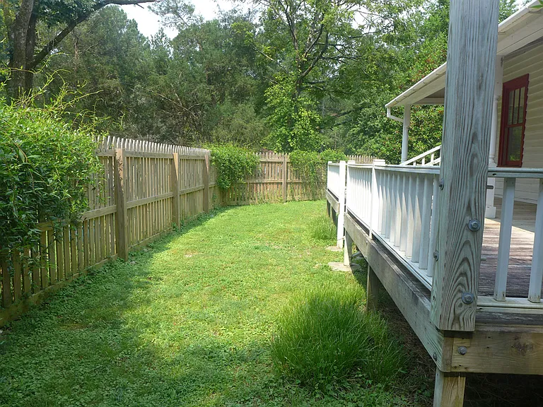 917 Phils Creek Rd — Photo 26