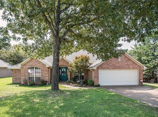 4001 Chapel Woods Blvd, Tyler, TX 75707