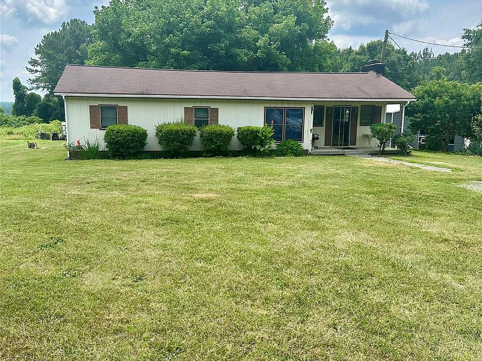 1st image of 122 Temple Dr