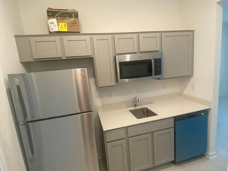3120 Blue Bonnet Ln #B — Photo 7