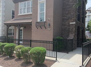 1652 E Bridgeport Pkwy, Gilbert, AZ 85295