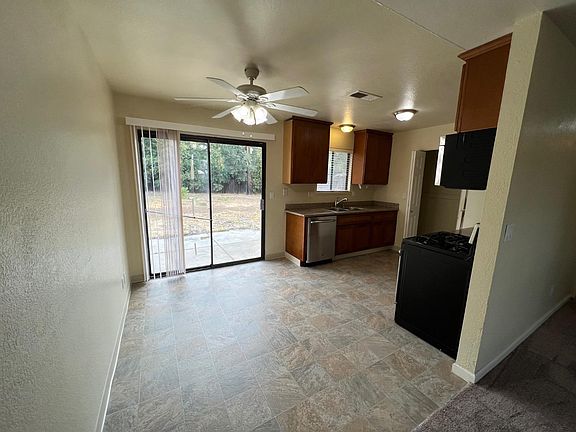 4th image of 4716 Tanglewood Ct