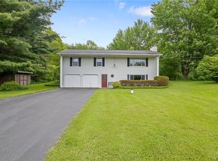 8974 Fenner Rd, Baldwinsville, NY 13027
