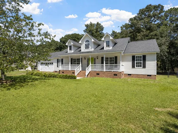 113 Tadley Ct, Smithfield, NC 27577