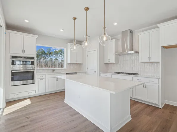 4717 Cypress Tree Ln, Raleigh, NC 27612