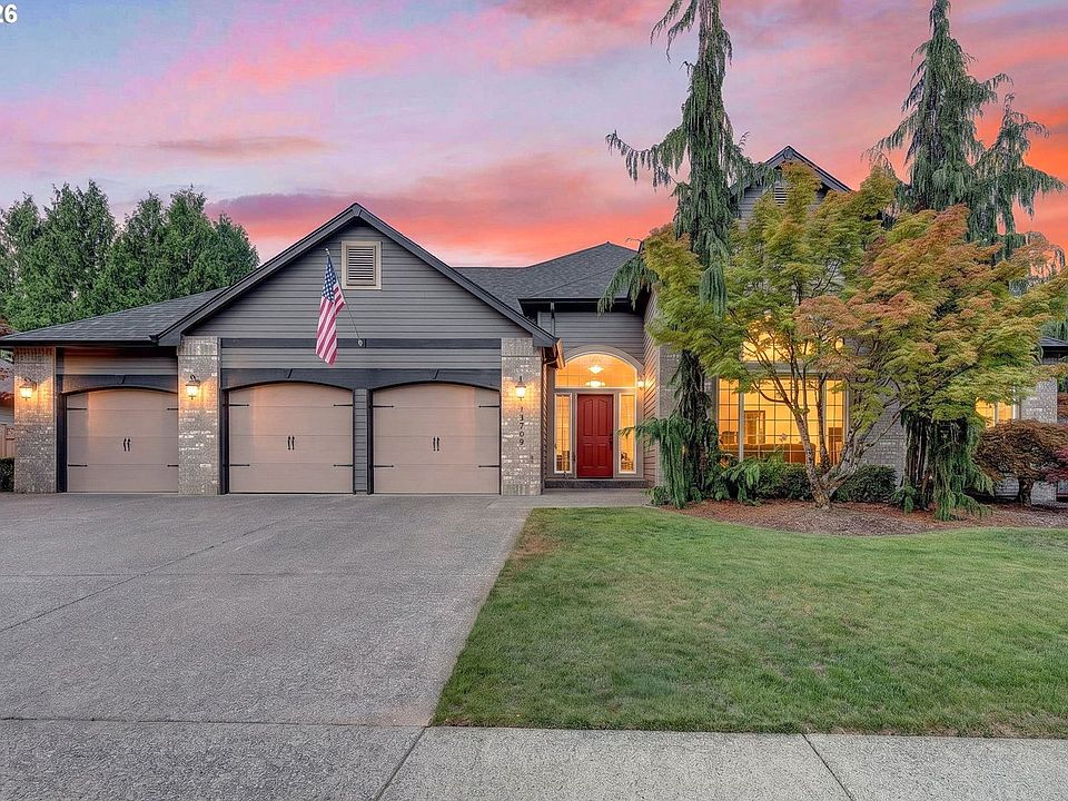 1st image of 13709 NE 45th Pl