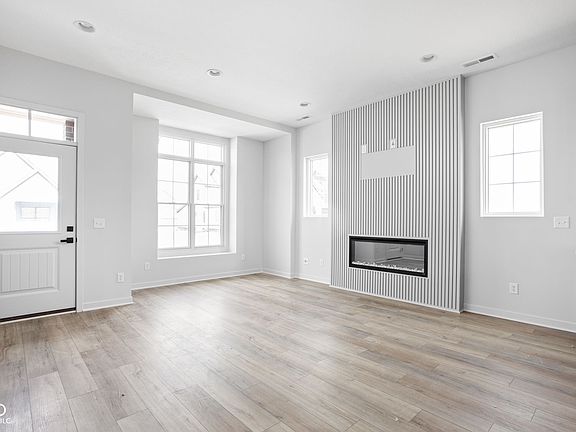 3rd image of 17351 Newton Main St