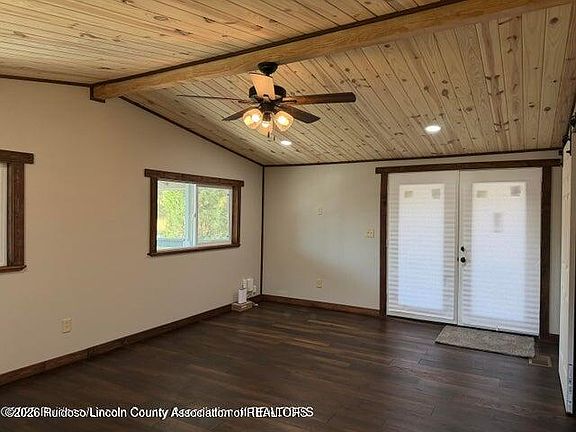 5th image of 310 Otero Dr