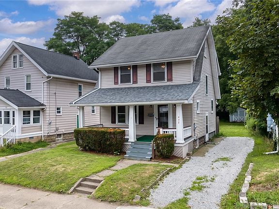 2nd image of 432 Dayton St