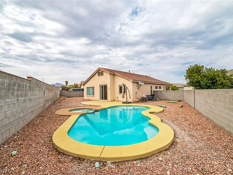 3295 Orange Sun St — Photo 15